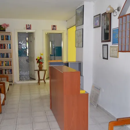 Patio Hotel 5*